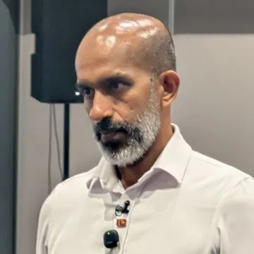 Niroshan Madampitige, Head Coach